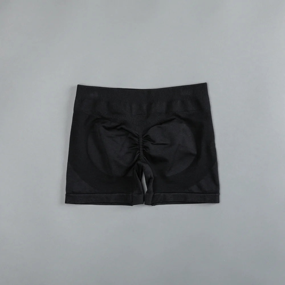 LOBOS SEAMLESS EVERSON KATYA SHORTS IN BLACK