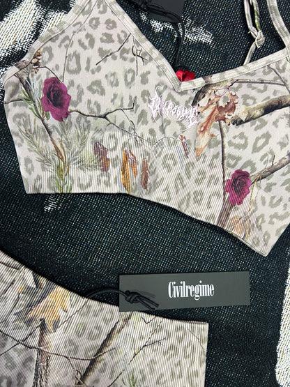 CONCRETE FOREST KELLY SEAMLESS SET IN REAL LEOPARD