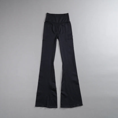 LOYALTY EVERSON SEAMLESS GRACIE FLARE SCRUNCH LEGGINGS IN BLACK