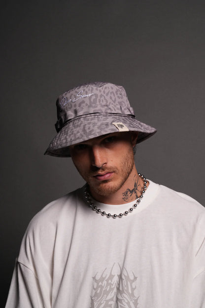 DARC SCRIPT BOONIE BUCKET HAT IN CLAY LEOPARD