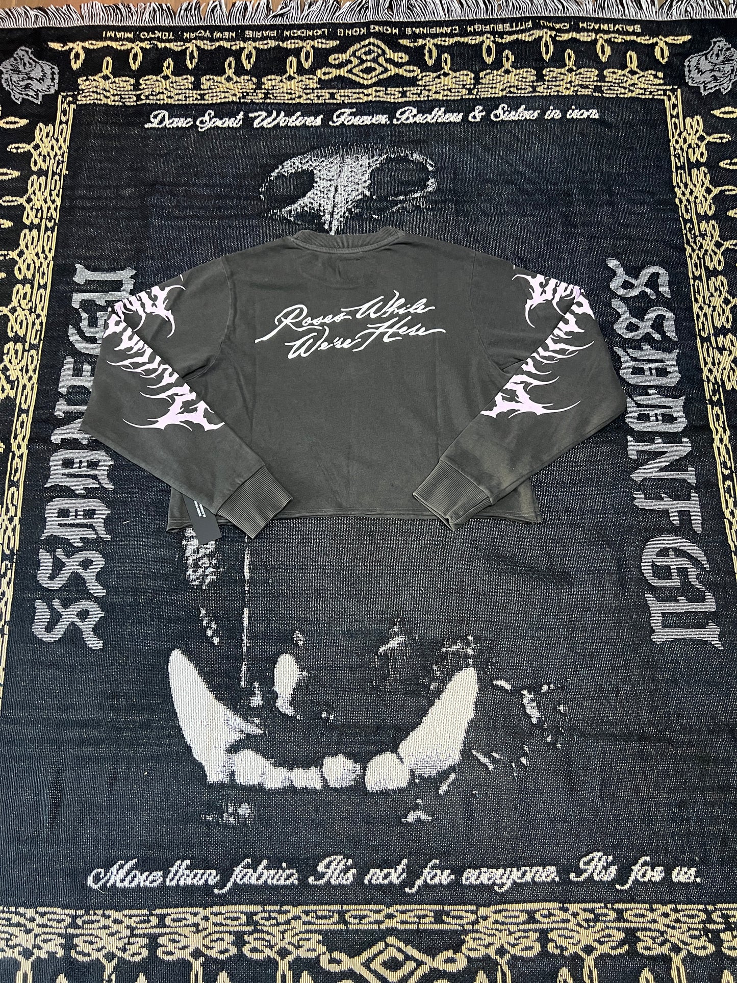 FAAFO LONG SLEEVE BOXY CROP TEE