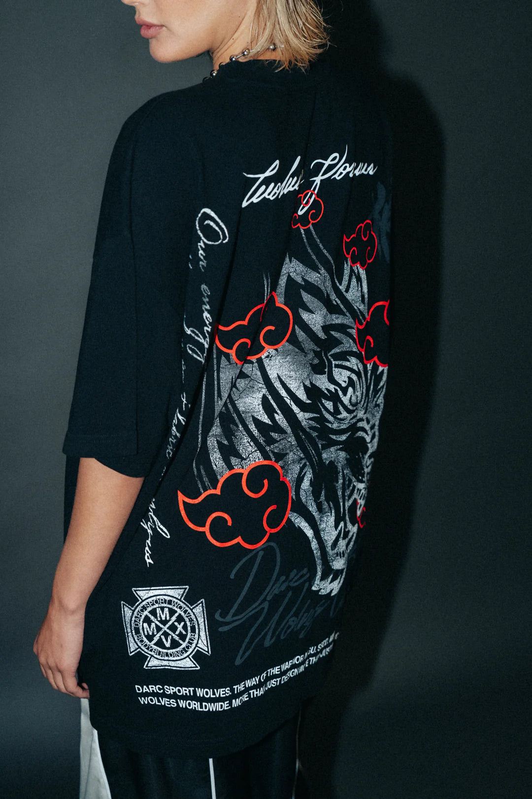 ROGUE WOLF "PREMIUM" OVERSIZED TEE IN BLACK