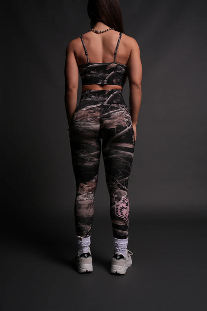 OUR PASSION “EVERSON SEAMLESS” SCRUNCH LEGGINGS IN DARC BROWN WOODLAND CAMO