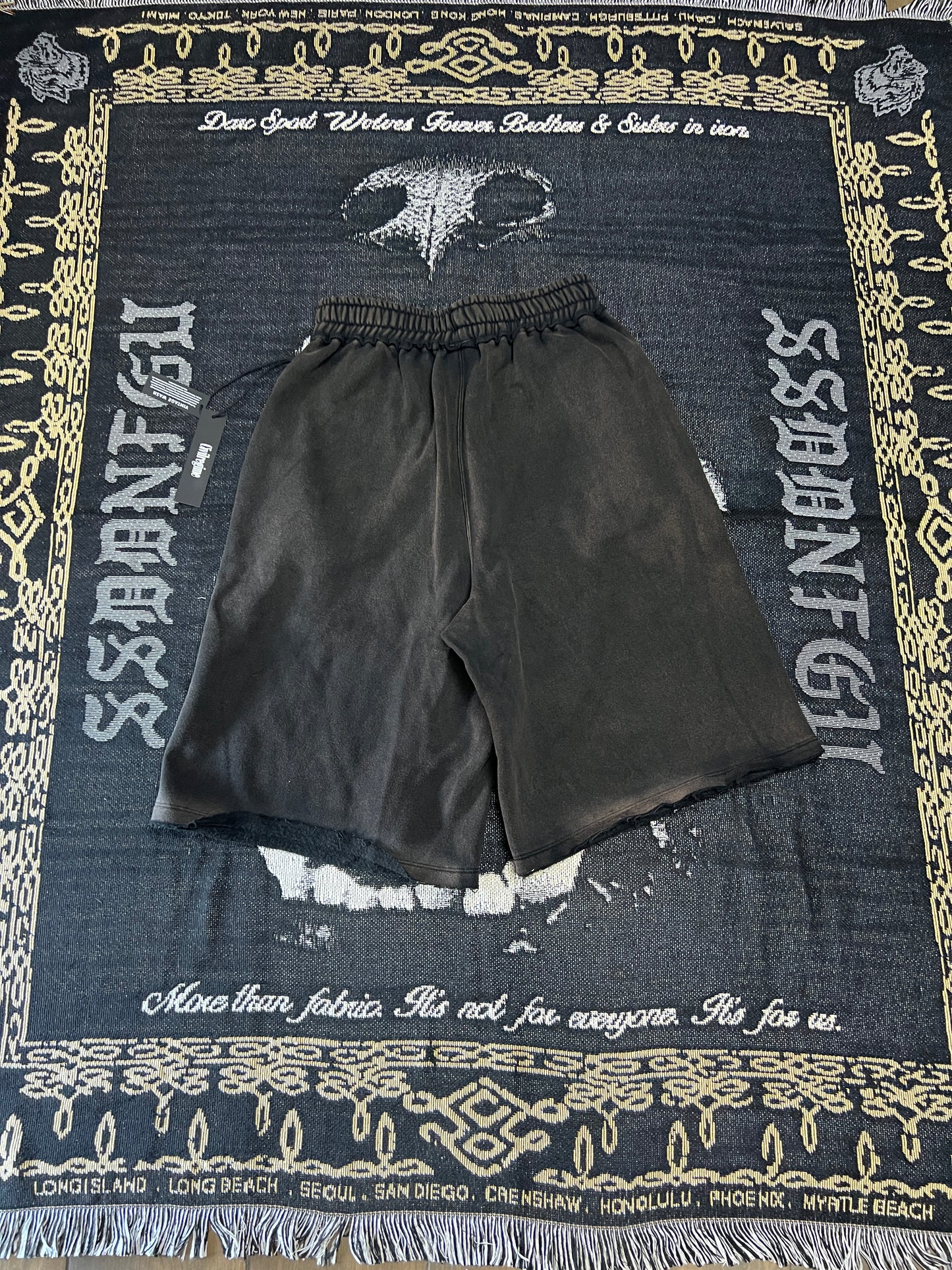CONCRETE SIN FLEECE JORTS IN SUN WASH VINTAGE BLACK