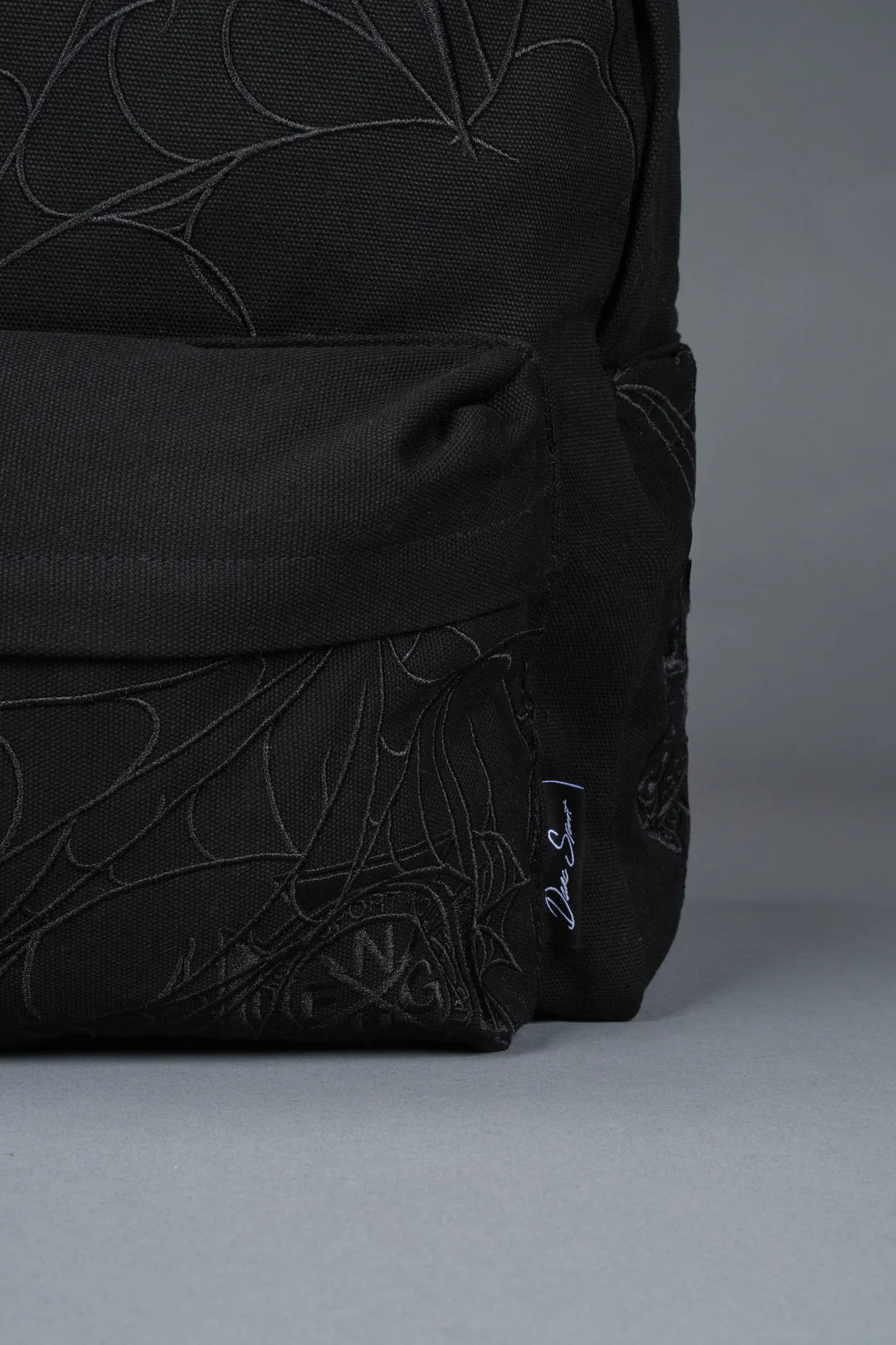 DARC WEB EVERYDAY BACKPACK IN BLACK