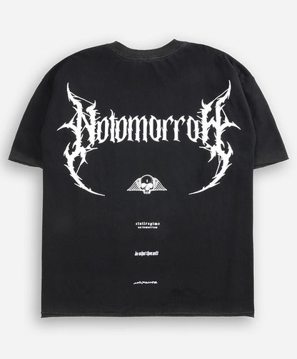 NO TOMORROW SPINAL CORE RAW HEM DUNGEON TEE IN VINTAGE BLACK