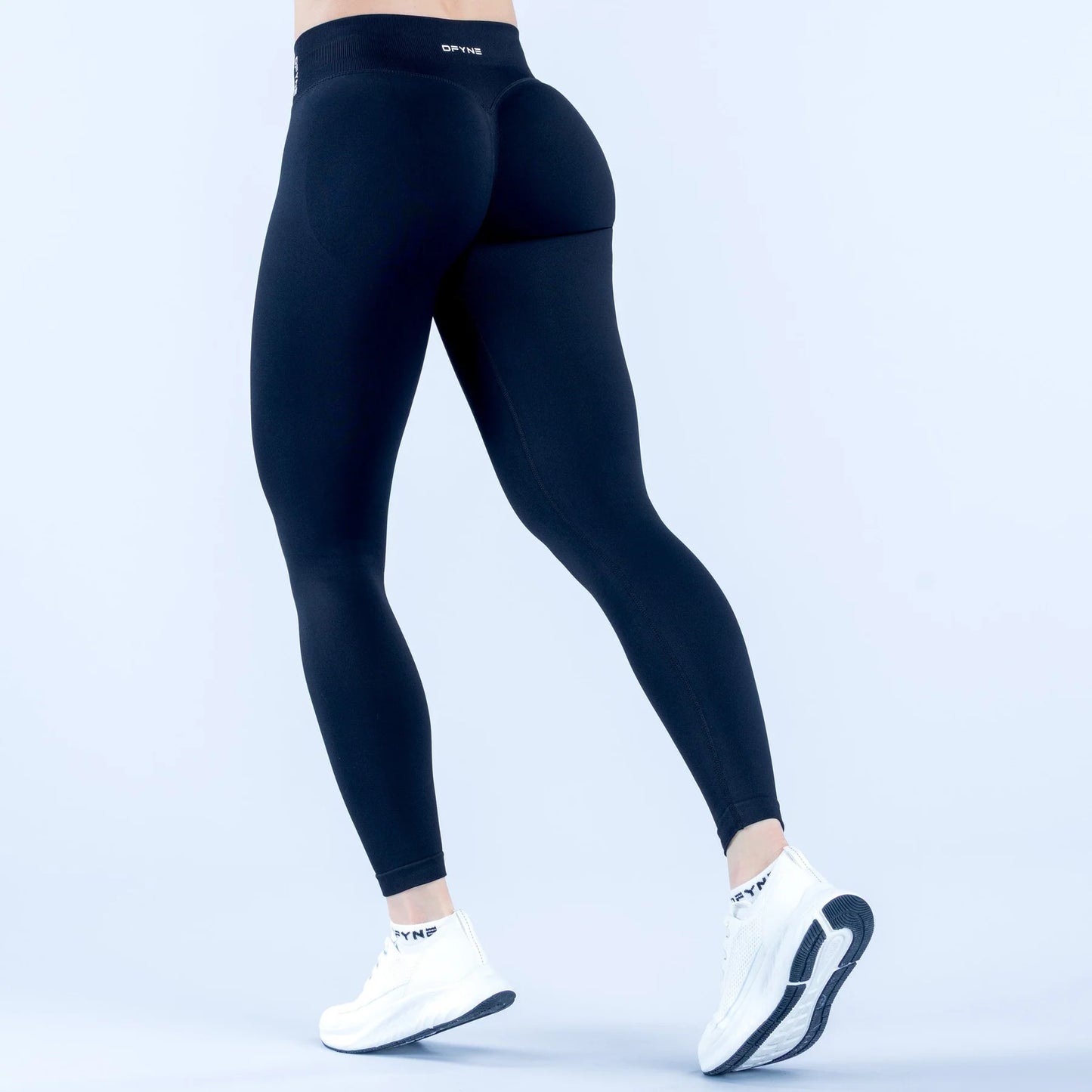Impact Leggings In Midnight Black