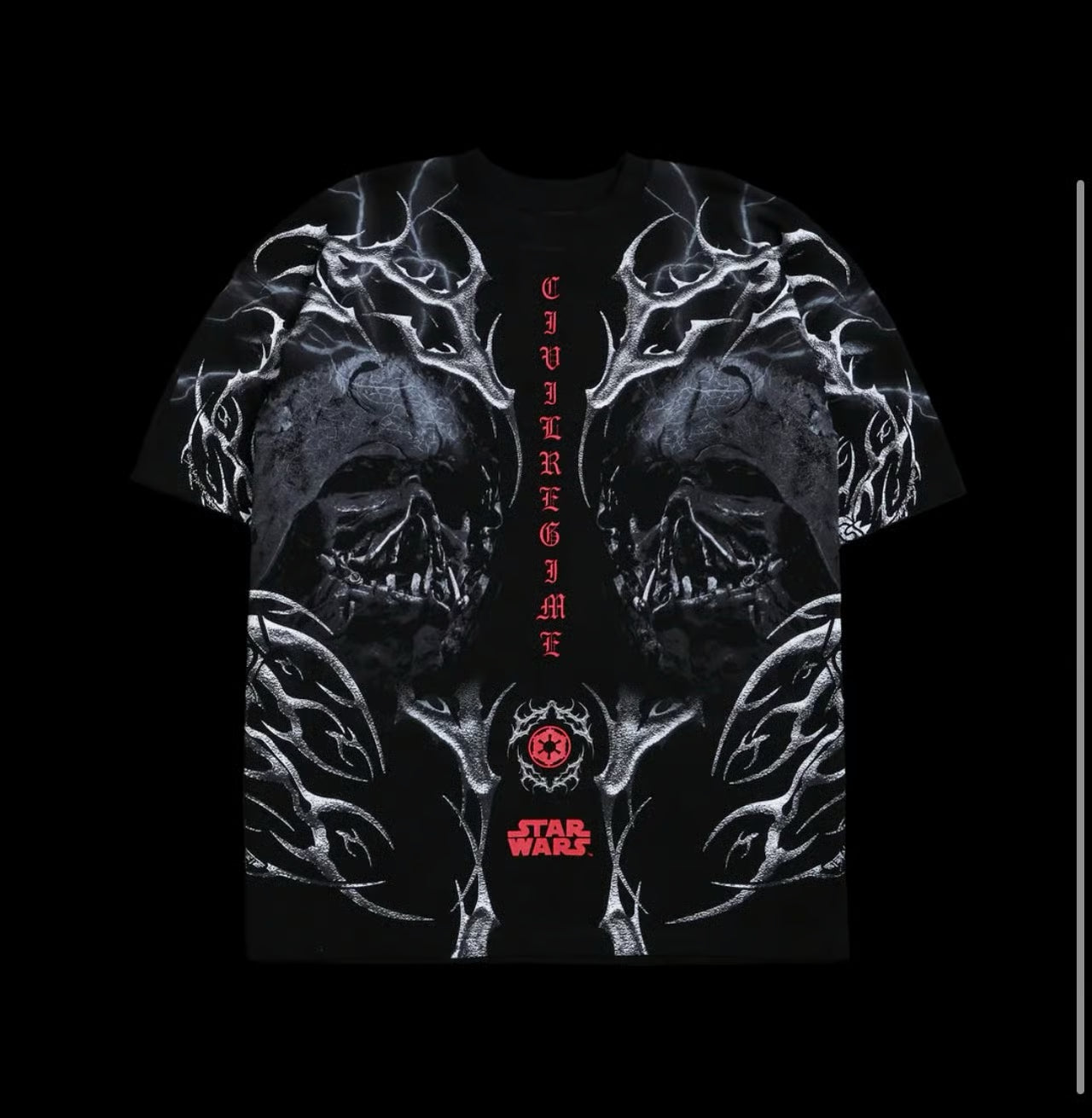 CAMISETA LORD V OVERSIZED EN COLOR NEGRO